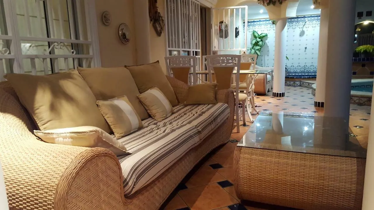 Villa Violetta Callao Salvaje